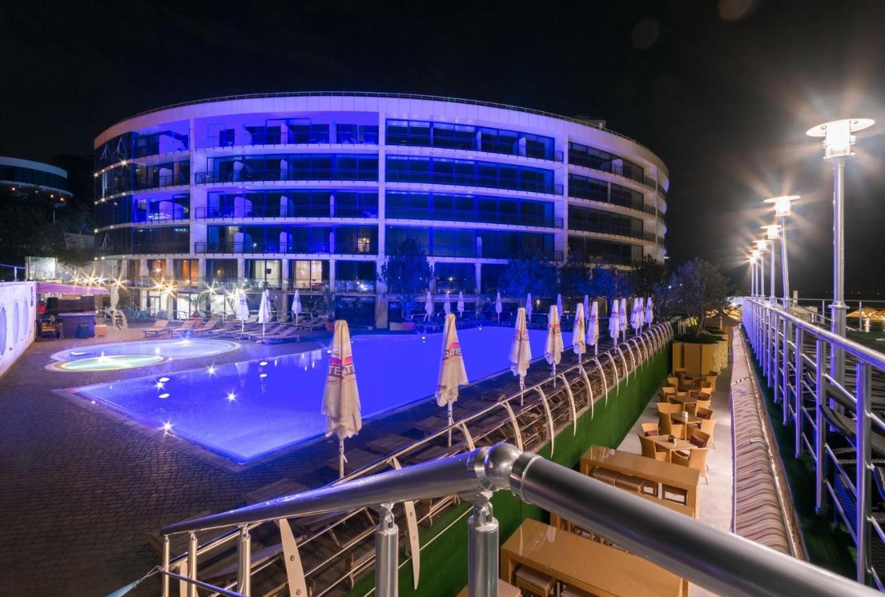 Maristella Marine Residence Odessa Exterior foto
